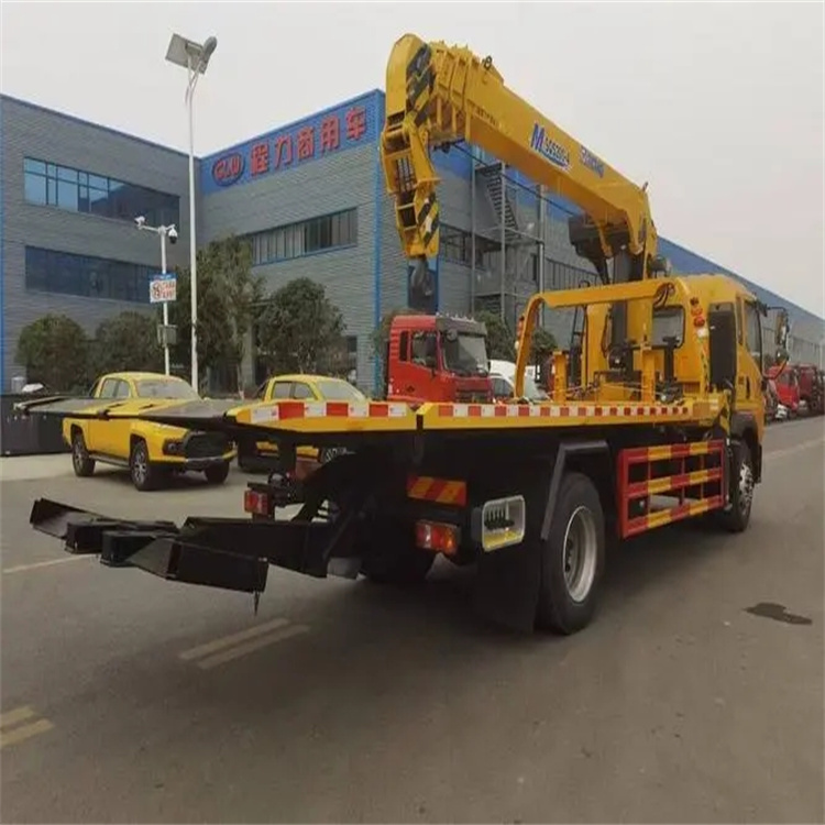 娄星附近小随车吊出租电话，轻松解决搬运烦恼